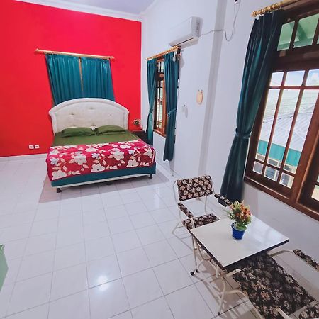 Glory Homestay Yogyakarta Exterior foto