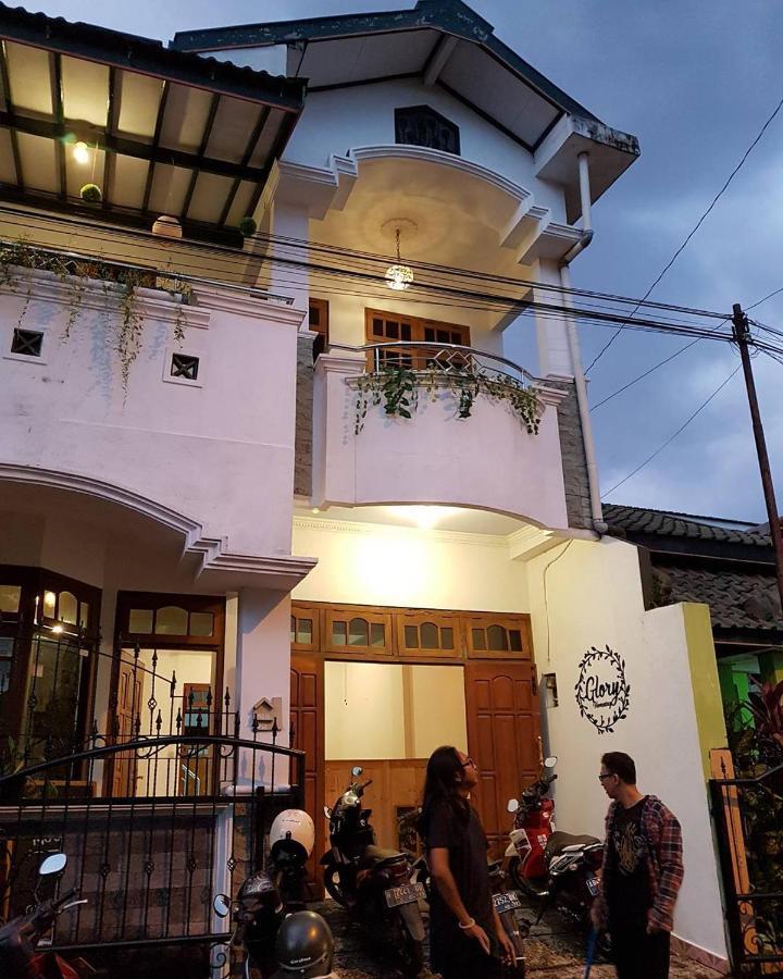 Glory Homestay Yogyakarta Exterior foto